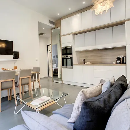 Nestor&jeeves - Sweet - - Near